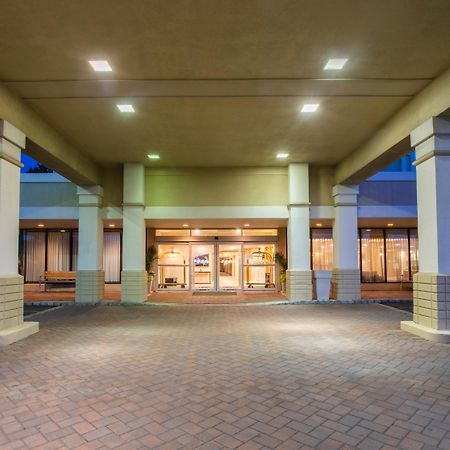 Holiday Inn & Suites Parsippany Fairfield By Ihg Екстериор снимка