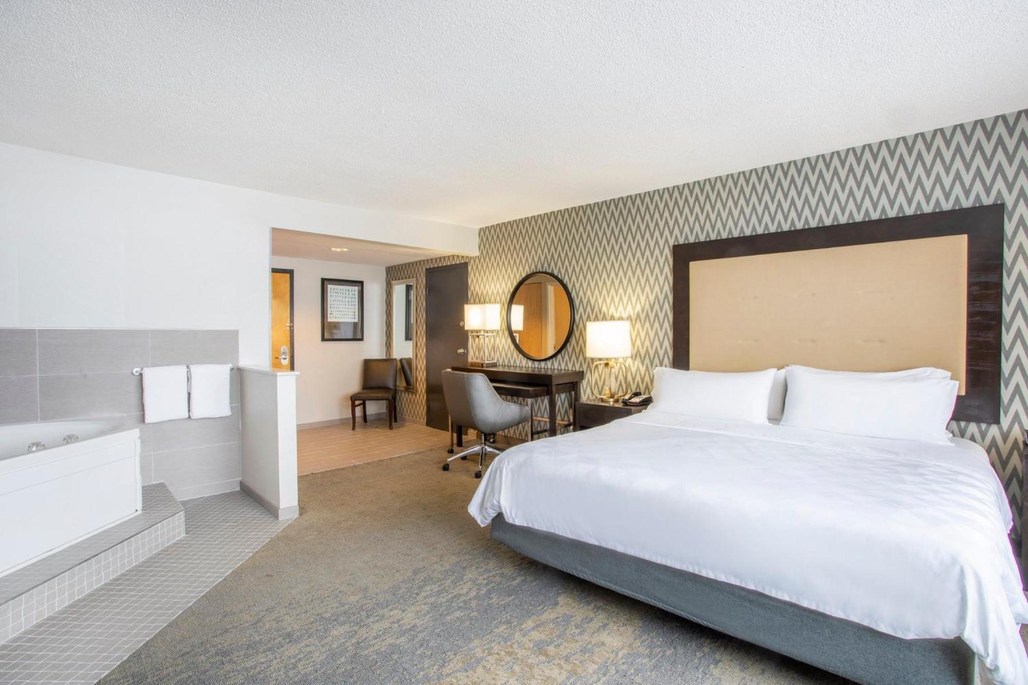 Holiday Inn & Suites Parsippany Fairfield By Ihg Екстериор снимка