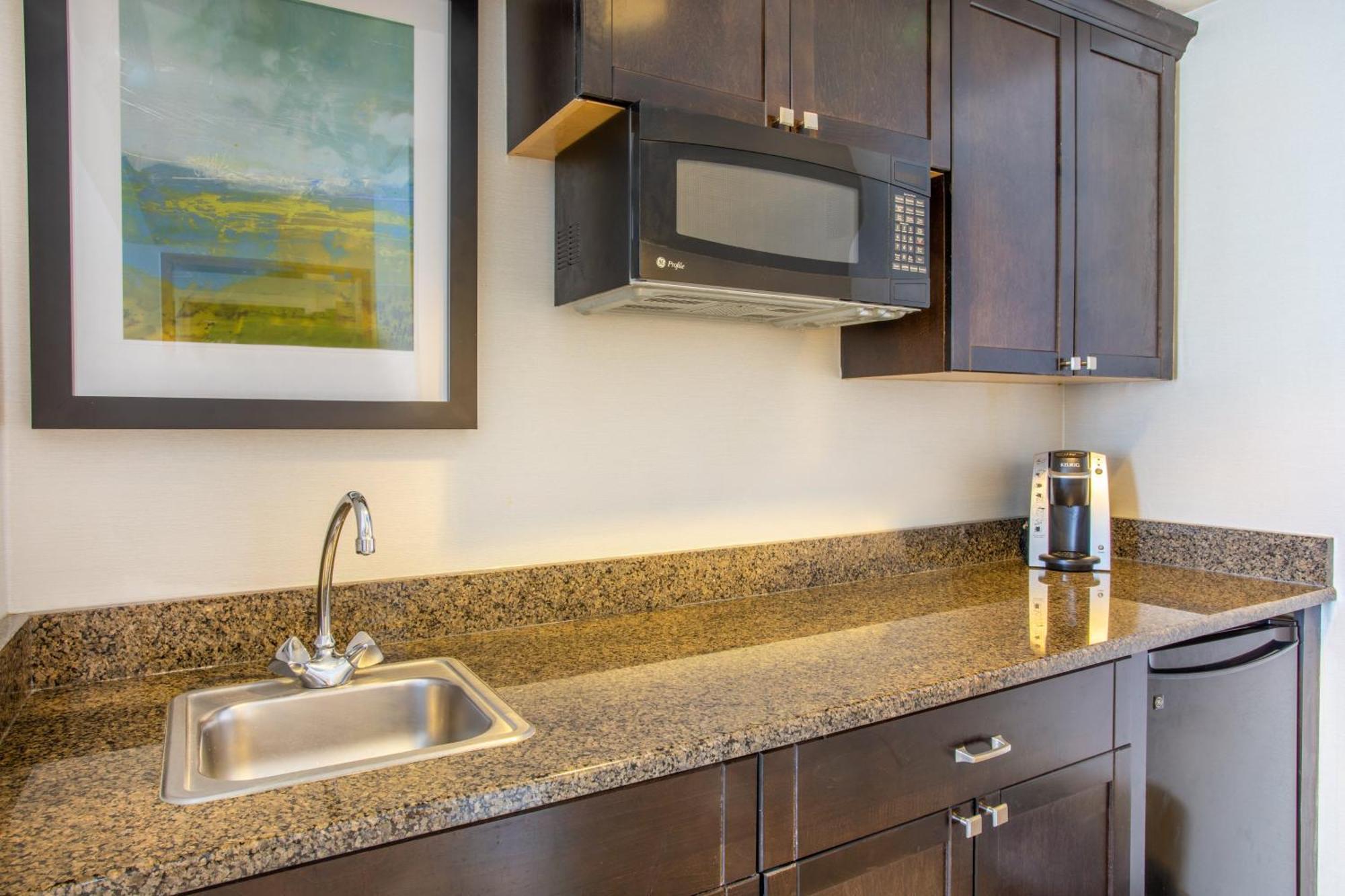 Holiday Inn & Suites Parsippany Fairfield By Ihg Екстериор снимка