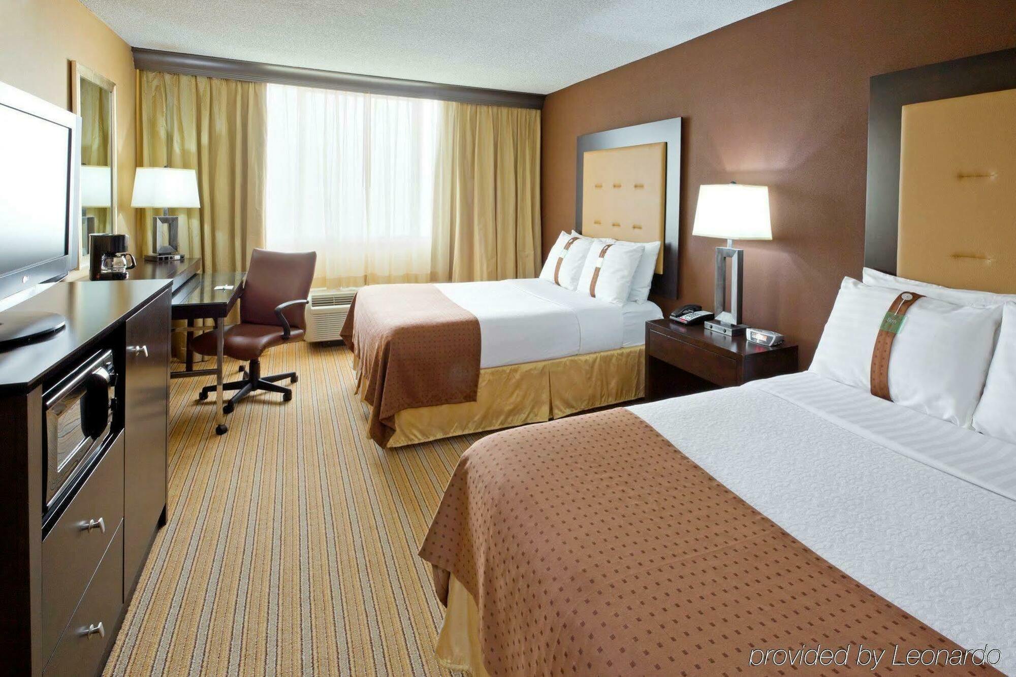 Holiday Inn & Suites Parsippany Fairfield By Ihg Екстериор снимка